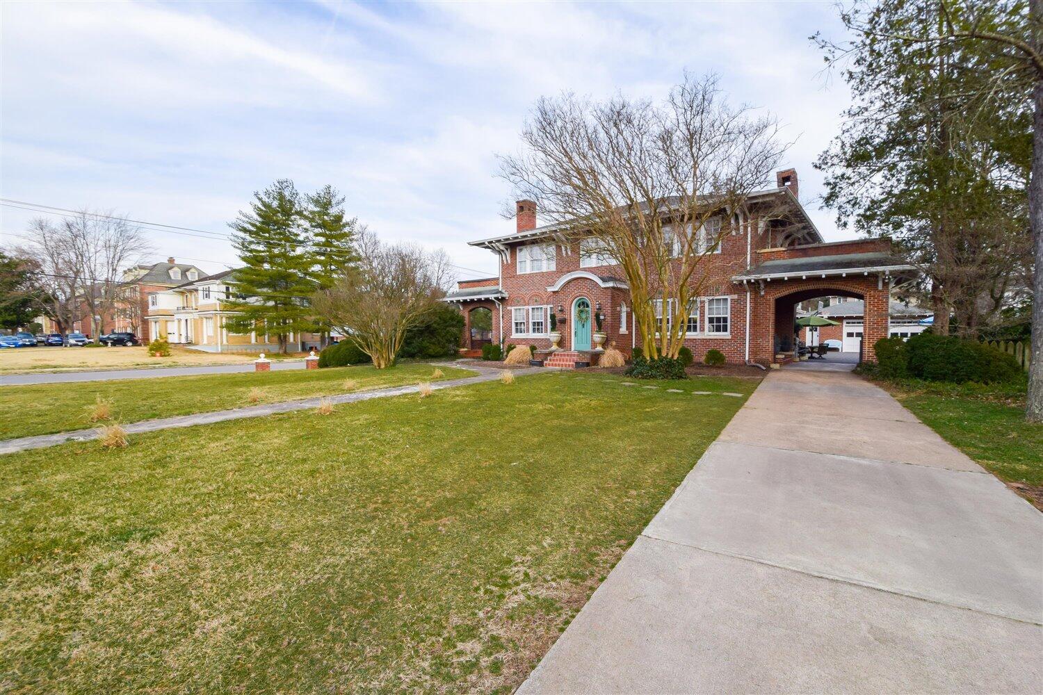 1802 Grandin Road Southwest Roanoke, VA 24015 - Photo 46 of 72 37-1802 Grandin-37