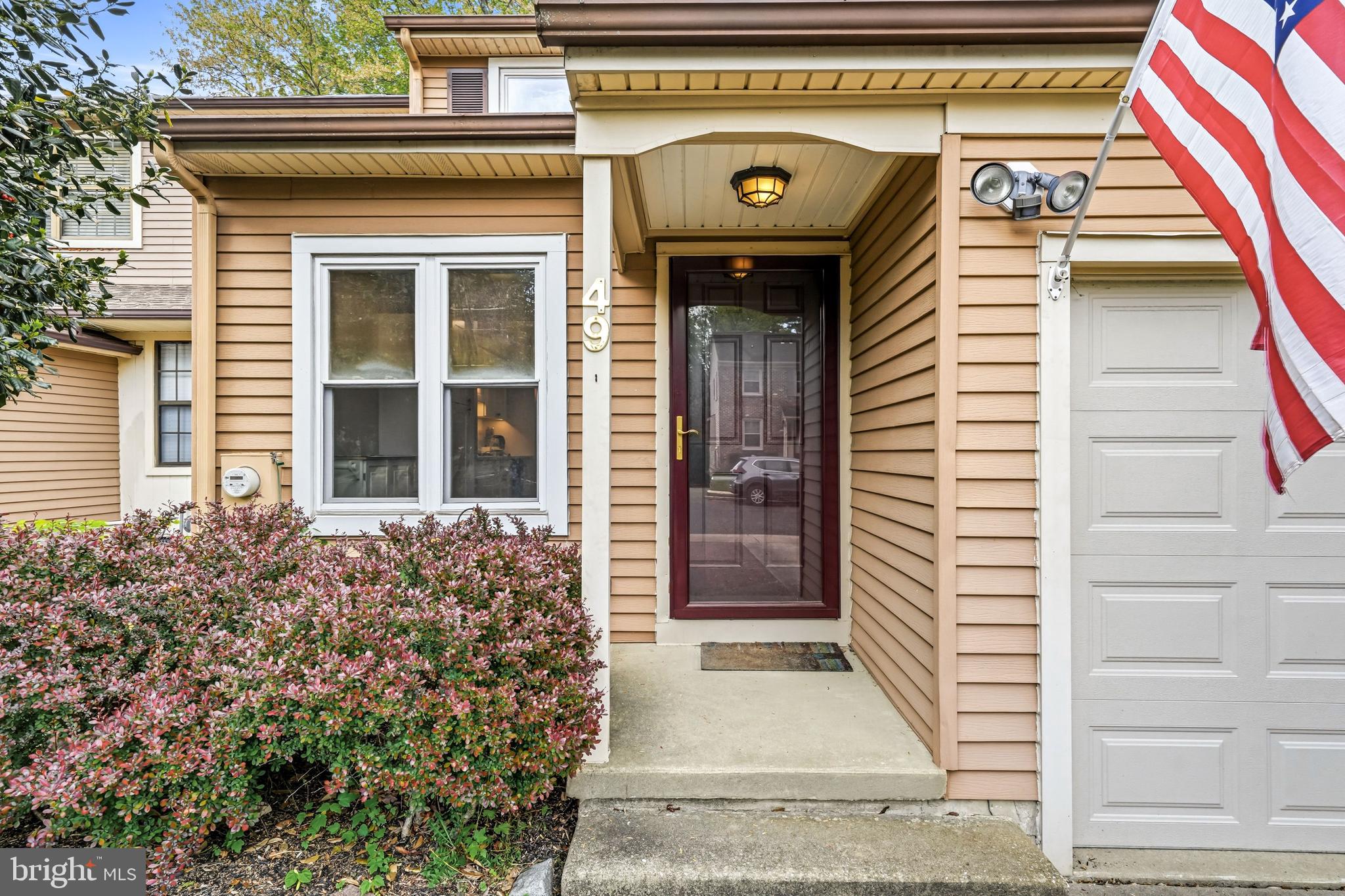 49 Farnwood Road Mount Laurel, NJ 08054 - Photo 3 of 33 Gallery Image 3