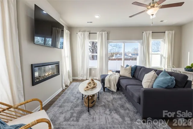 $326,290 | 3114 Aberleaf Lane, Charlotte, NC 28212