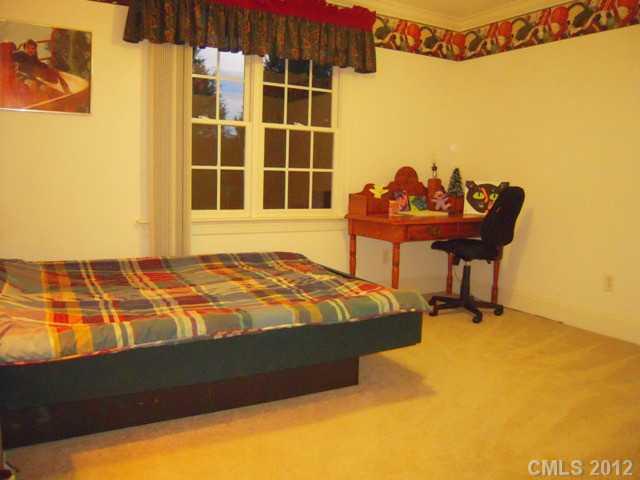 7037 Potter Road Matthews, NC 28104 - Photo 12 of 16 Gallery Image 12