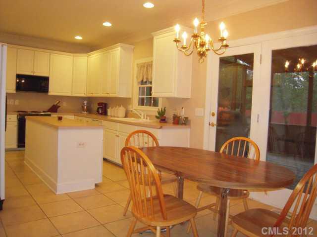 7037 Potter Road Matthews, NC 28104 - Photo 7 of 16 Gallery Image 7