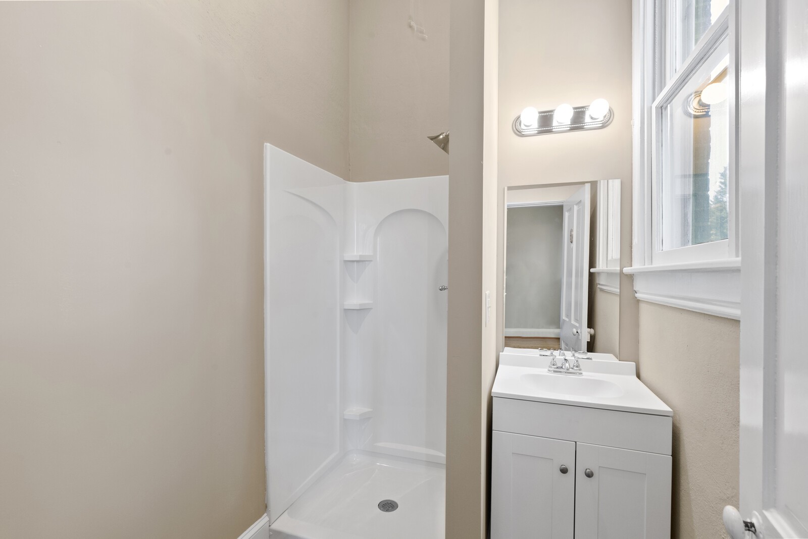 405 North Walnut Street Springfield, TN 37172 - Photo 9 of 15 Gallery Image 9