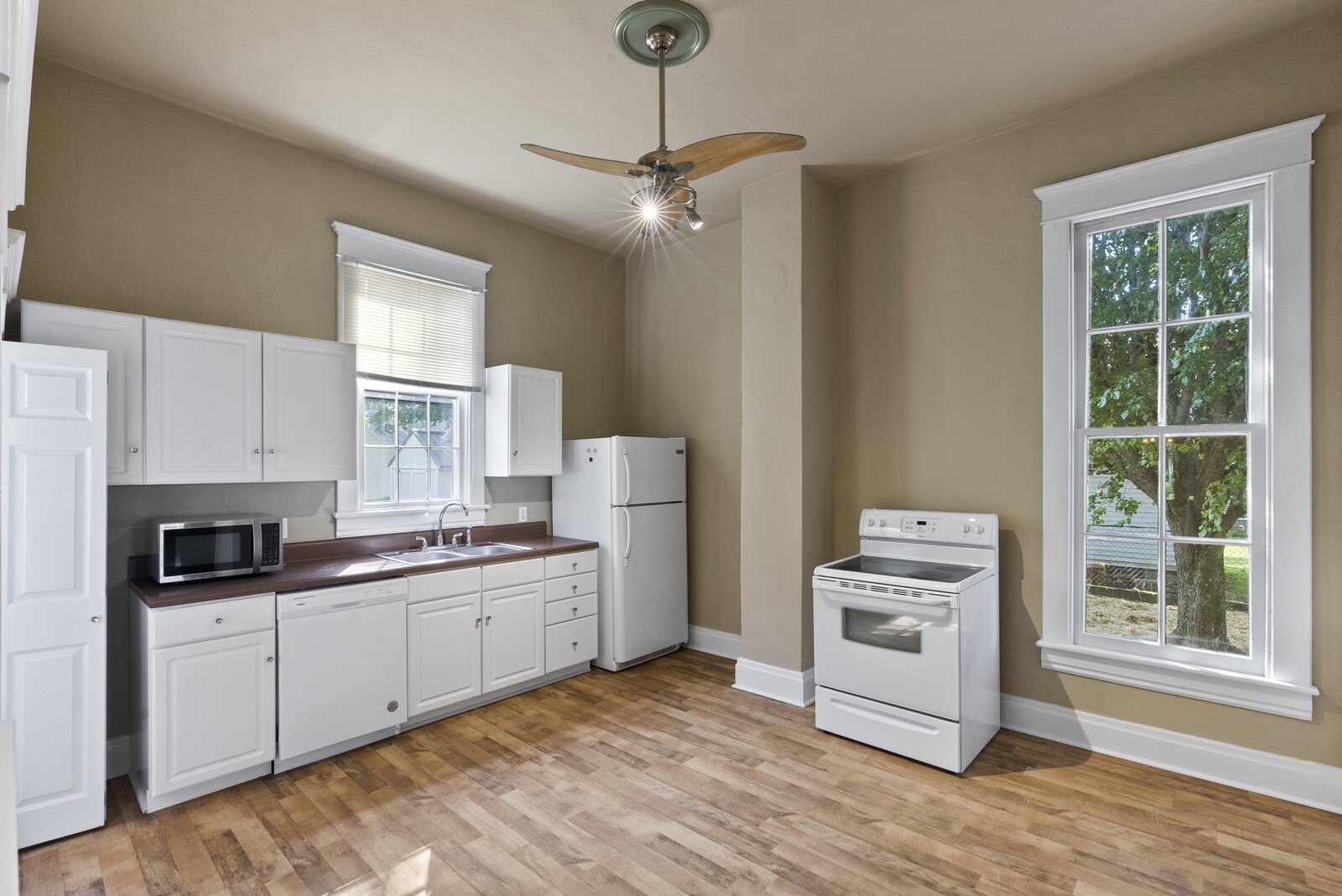 405 North Walnut Street Springfield, TN 37172 - Photo 10 of 15 Gallery Image 10