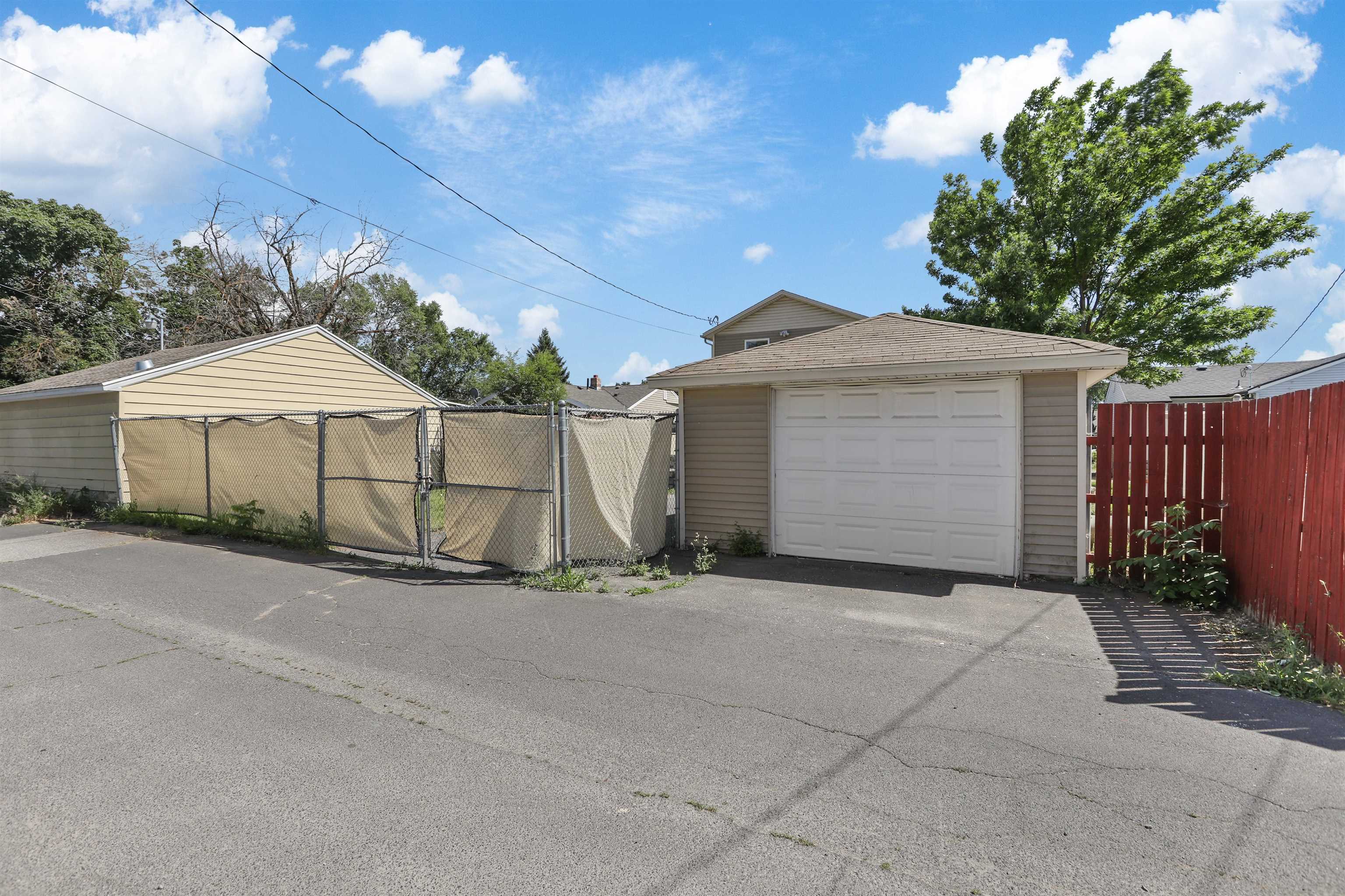 923 East Nebraska Avenue Spokane, WA 99208 - Photo 6 of 25