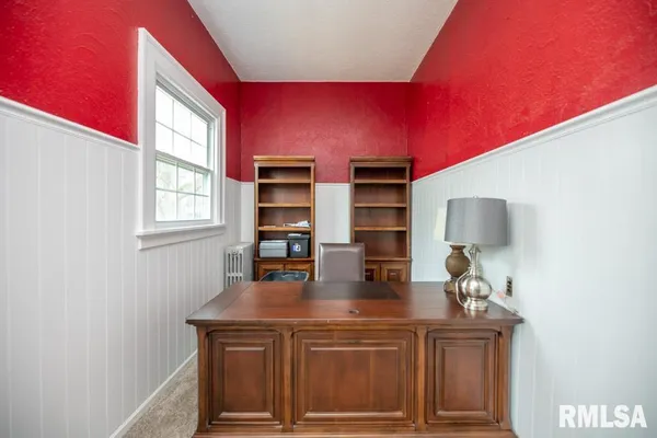 $279,900 | 805 South 5th Street, Pekin, IL 61554