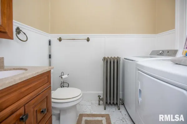 $279,900 | 805 South 5th Street, Pekin, IL 61554