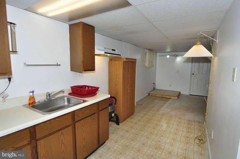 1929 Beech Road Sterling, VA 20164 - Photo 23 of 30 Interior (General)