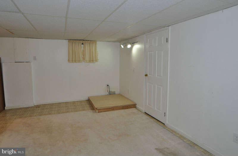 1929 Beech Road Sterling, VA 20164 - Photo 25 of 30 Interior (General)