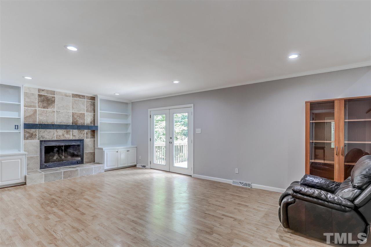 5408 Mapleridge Road Raleigh, NC 27609 - Photo 7 of 30