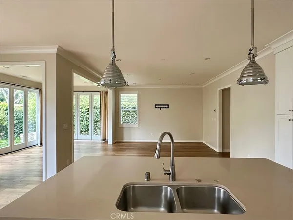 $5,000 | 111 Island Coral, Irvine, CA 92620