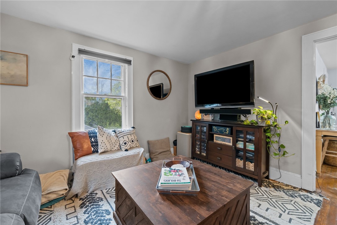 8 Perkins Avenue Westerly, RI 02891 - Photo 25 of 47