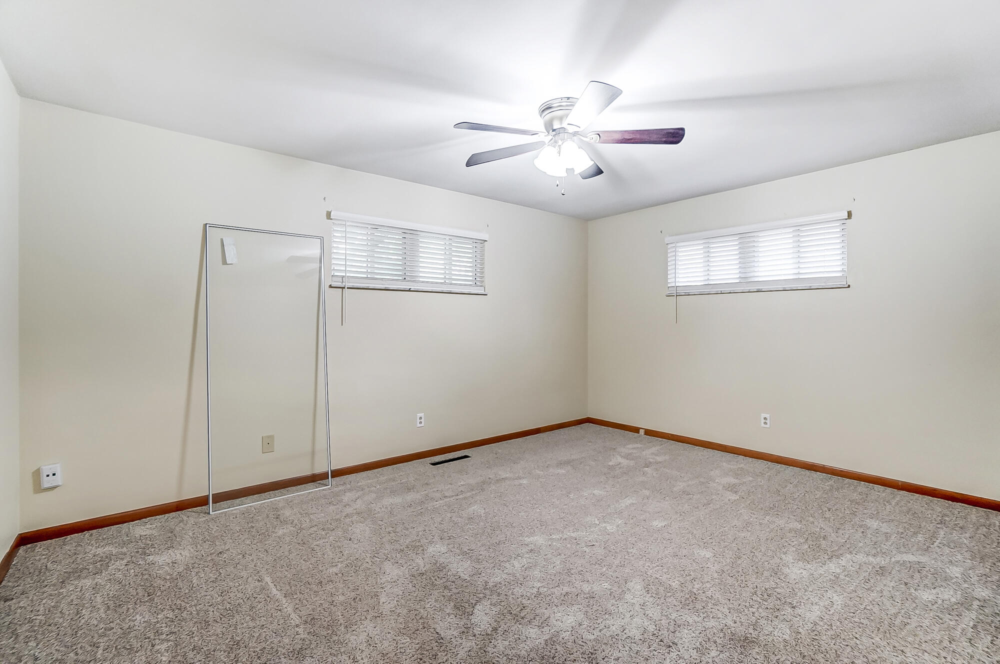 1406 Ronald Road Springfield, OH 45503 - Photo 17 of 26