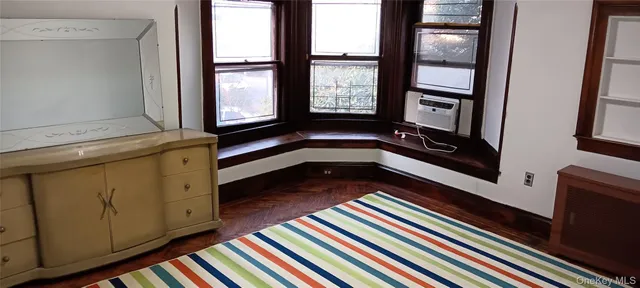 $5,000 | 84-36 Abingdon Road | Kew Gardens