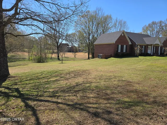 a house view with a outdoor space