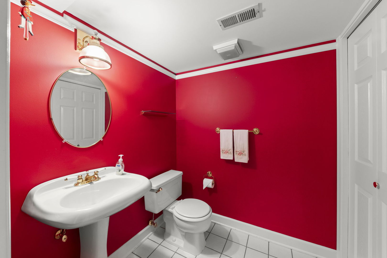 320 Cimarron Road East Lombard, IL 60148 - Photo 20 of 36 Gallery Image 20