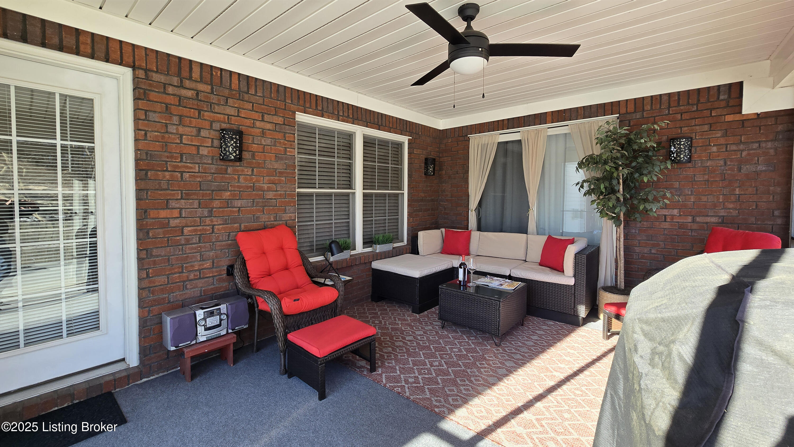8019 Kellerman Road Louisville, KY 40219 - Photo 24 of 25 20250120_150144