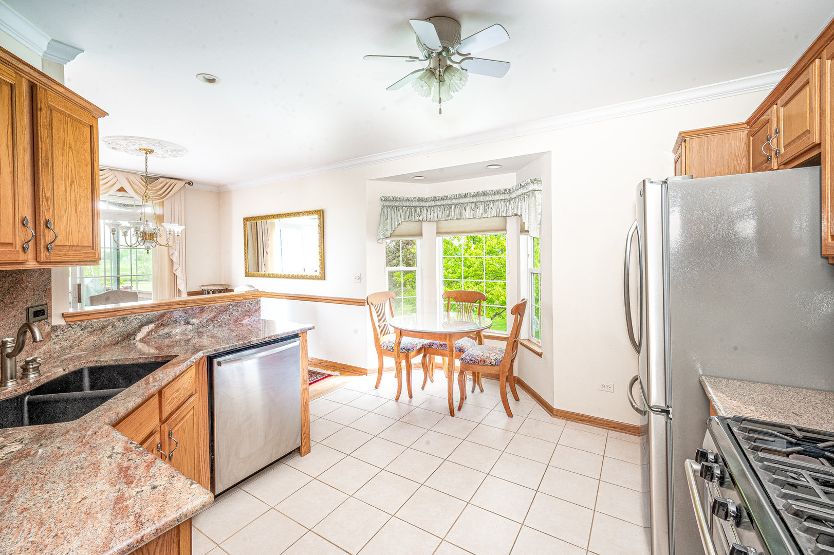 16844 South Sunset Ridge Court Lockport, IL 60441 - Photo 8 of 36 Gallery Image 8