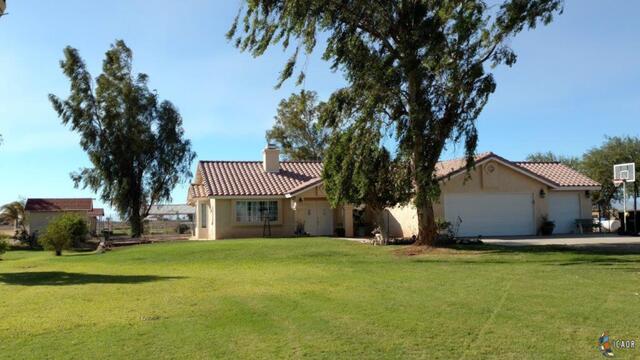 555 East Robinson Road Imperial, CA 92251 - Photo 1 of 30 Gallery Image 1