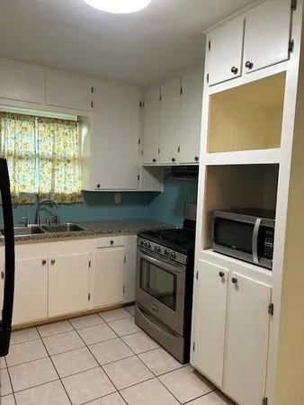 $1,500 | 1013 Red Oak Street, Azle, TX 76020