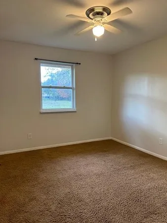 $1,500 | 1013 Red Oak Street, Azle, TX 76020