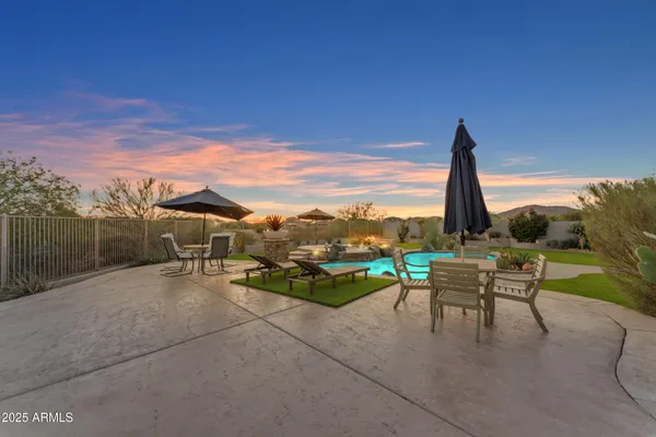 $784,900 | 18199 West Buckhorn Drive, Goodyear, AZ 85338