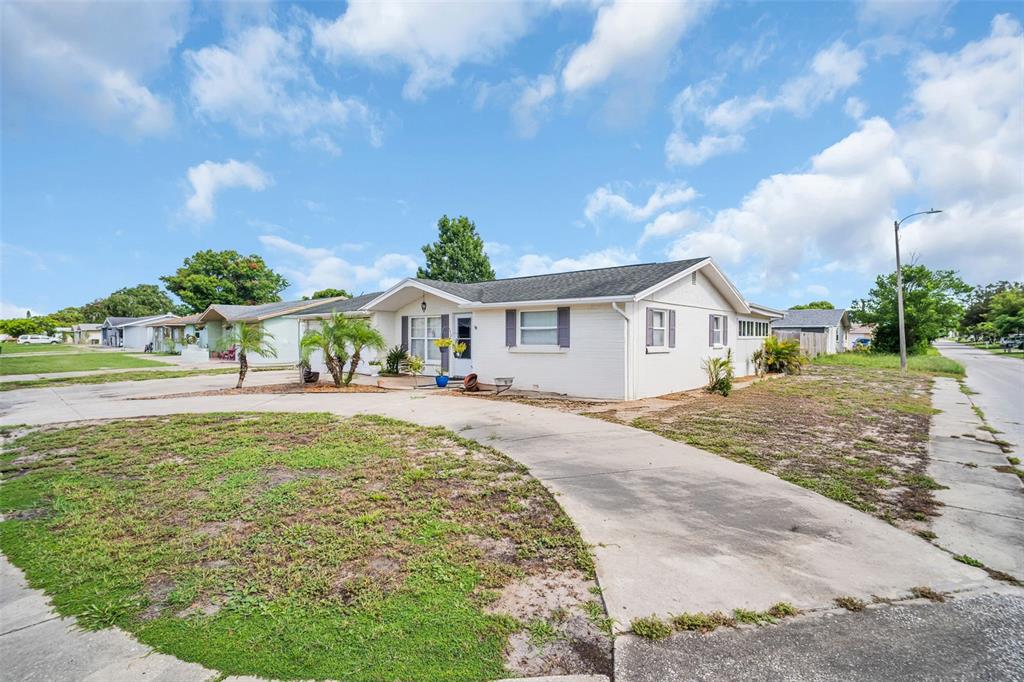 7923 Foxbloom Drive Port Richey, FL 34668 - Photo 14 of 41