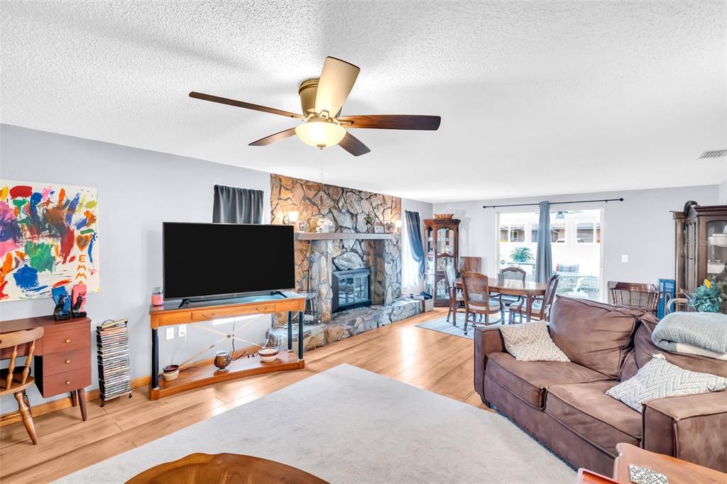 7923 Foxbloom Drive Port Richey, FL 34668 - Photo 7 of 41