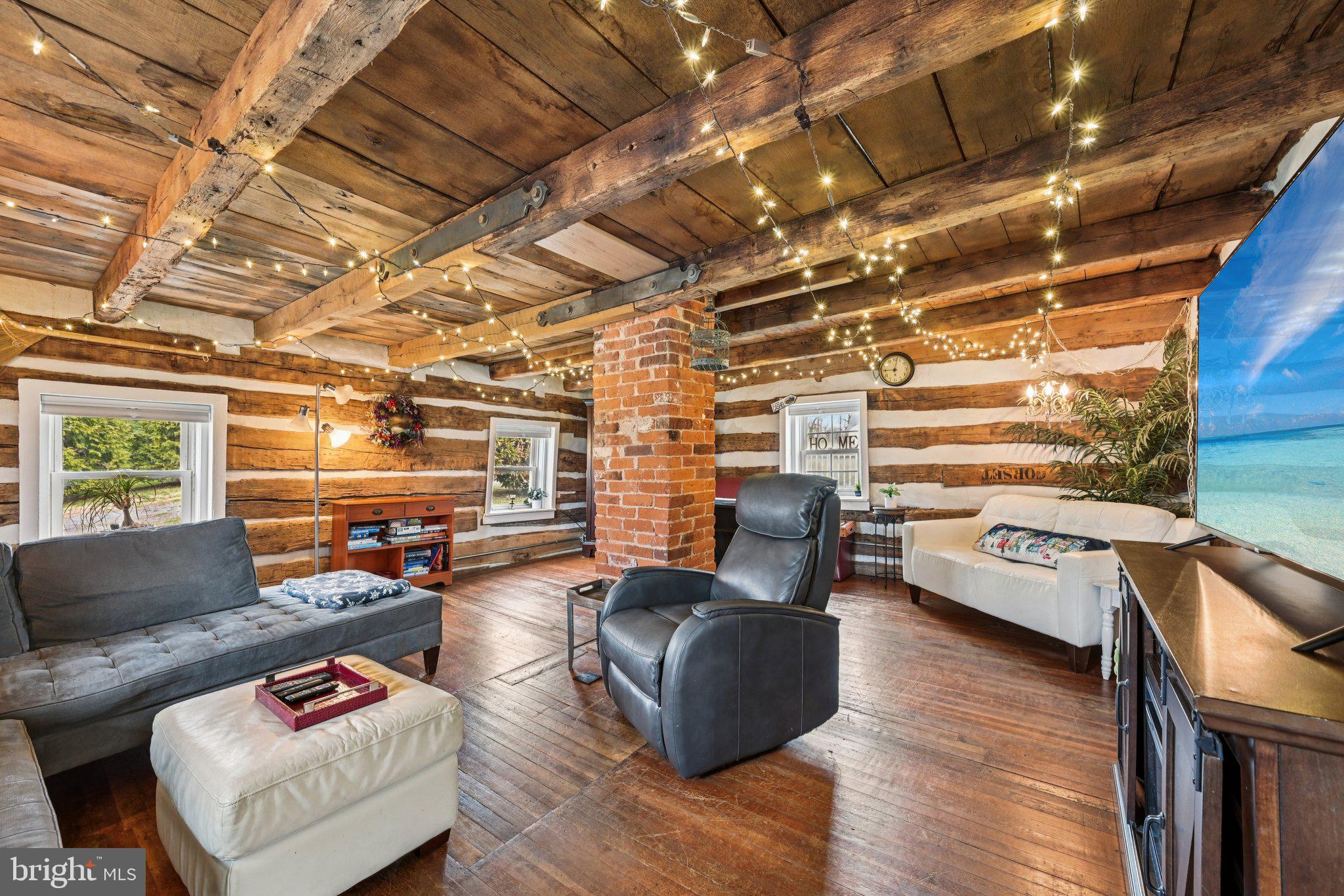 1420 Pinch Valley Road Westminster, MD 21158 - Photo 4 of 59