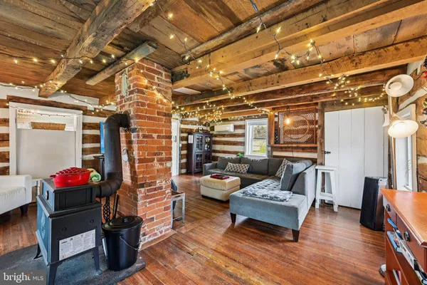 $350,000 | 1420 Pinch Valley Road, Westminster, MD 21158