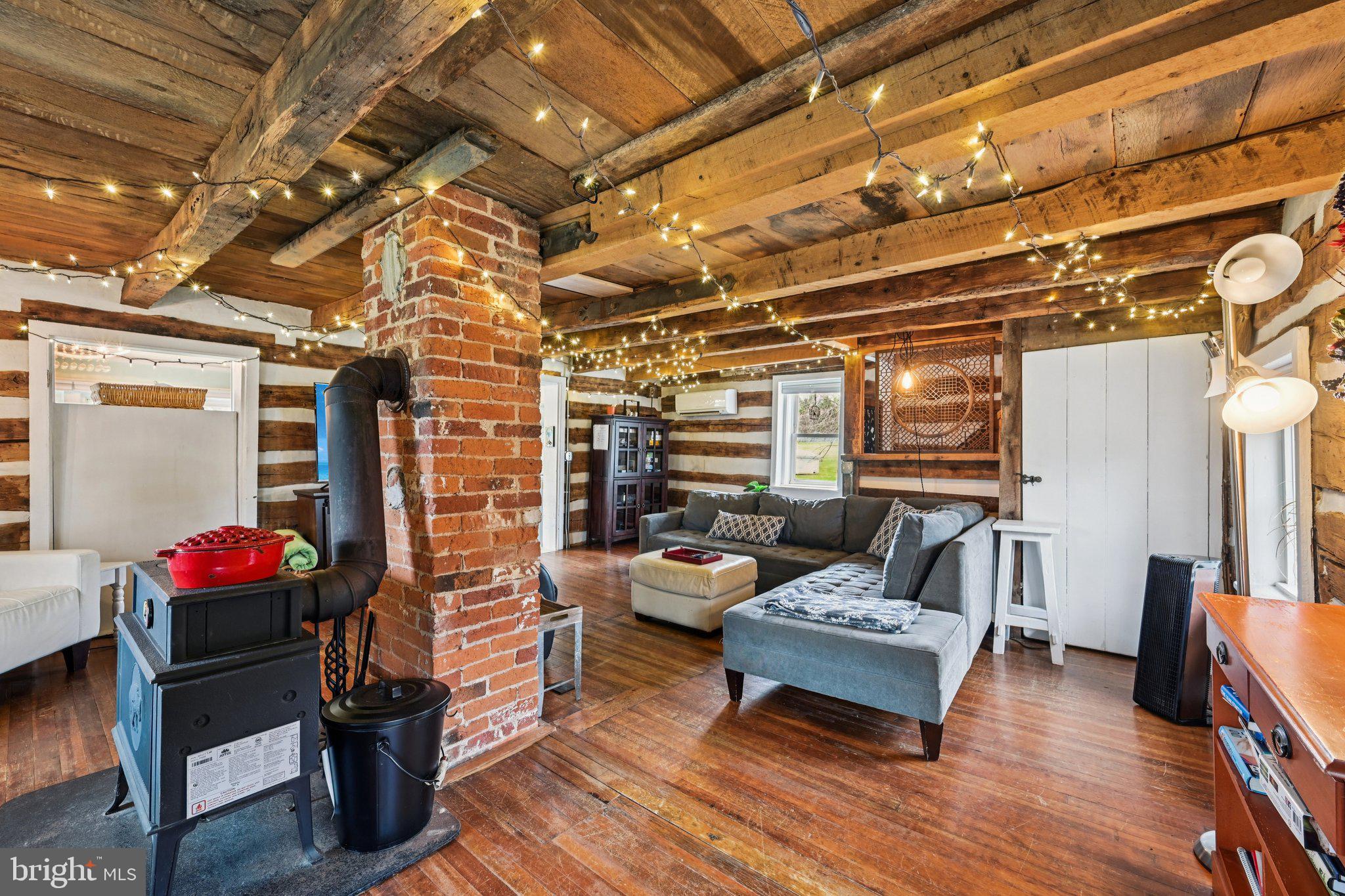 1420 Pinch Valley Road Westminster, MD 21158 - Photo 5 of 59