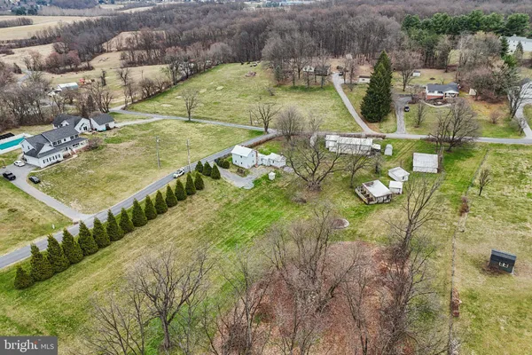 $350,000 | 1420 Pinch Valley Road, Westminster, MD 21158