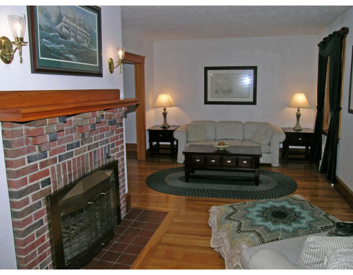 114 Brayton Road Boston, MA 02135 - Photo 3 of 15 Gallery Image 3