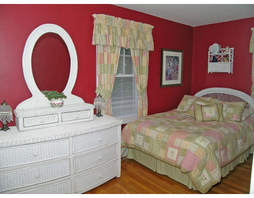 114 Brayton Road Boston, MA 02135 - Photo 9 of 15 Gallery Image 9