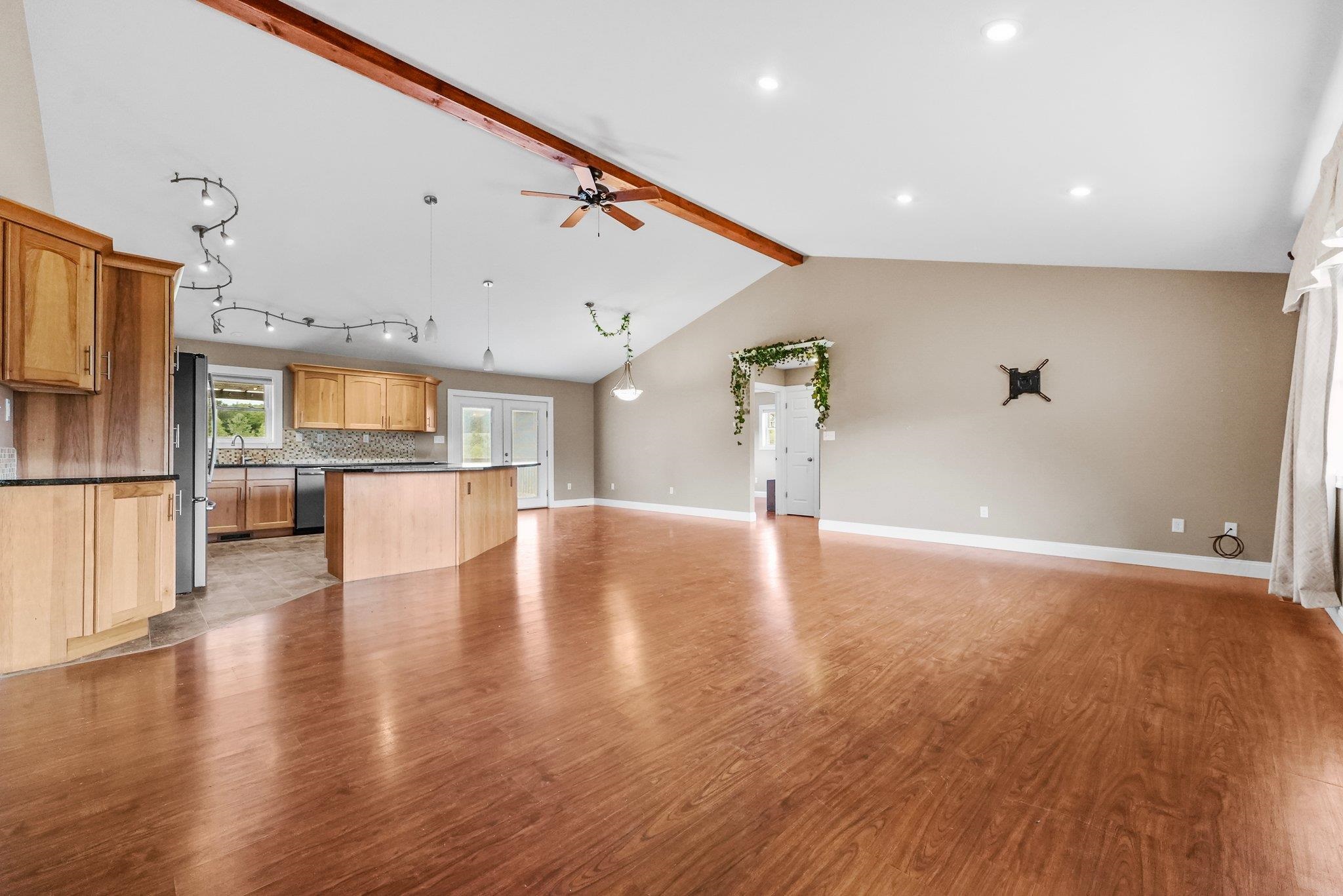 5020 Stricker Road Traverse City, MI 49684 - Photo 6 of 48