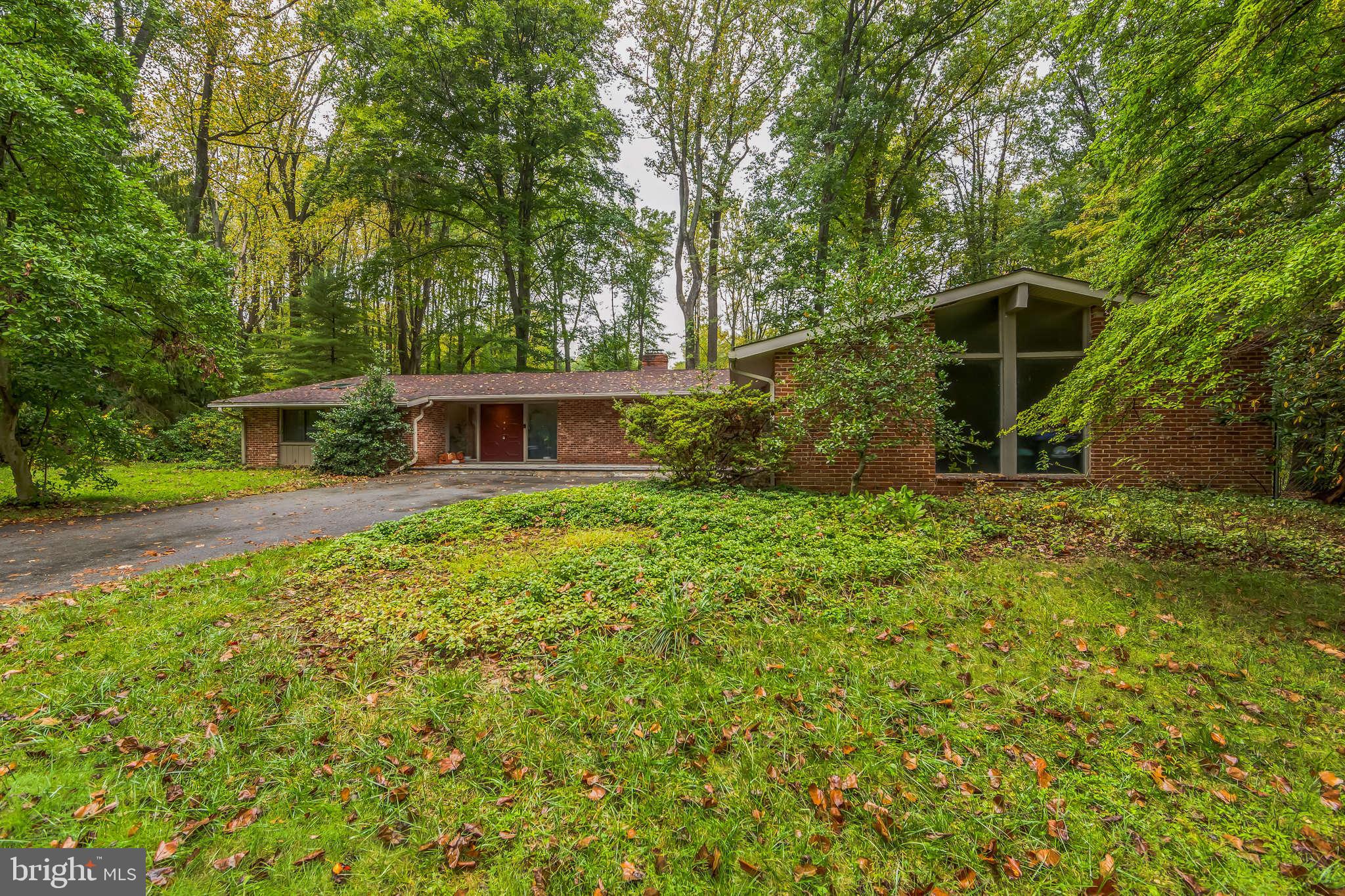 603 Thomas Road Downingtown, PA 19335 - Photo 1 of 36 1960's Dream Home