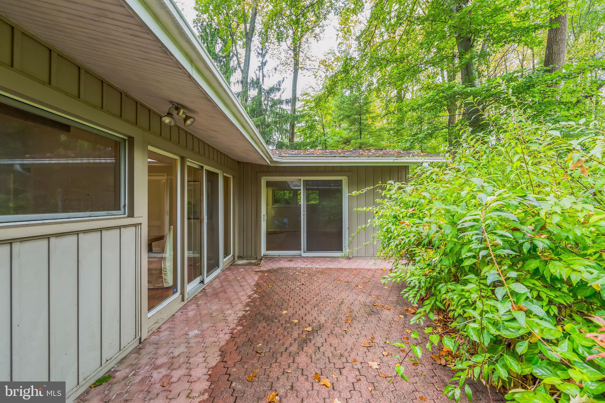 603 Thomas Road Downingtown, PA 19335 - Photo 32 of 36 Patio #2