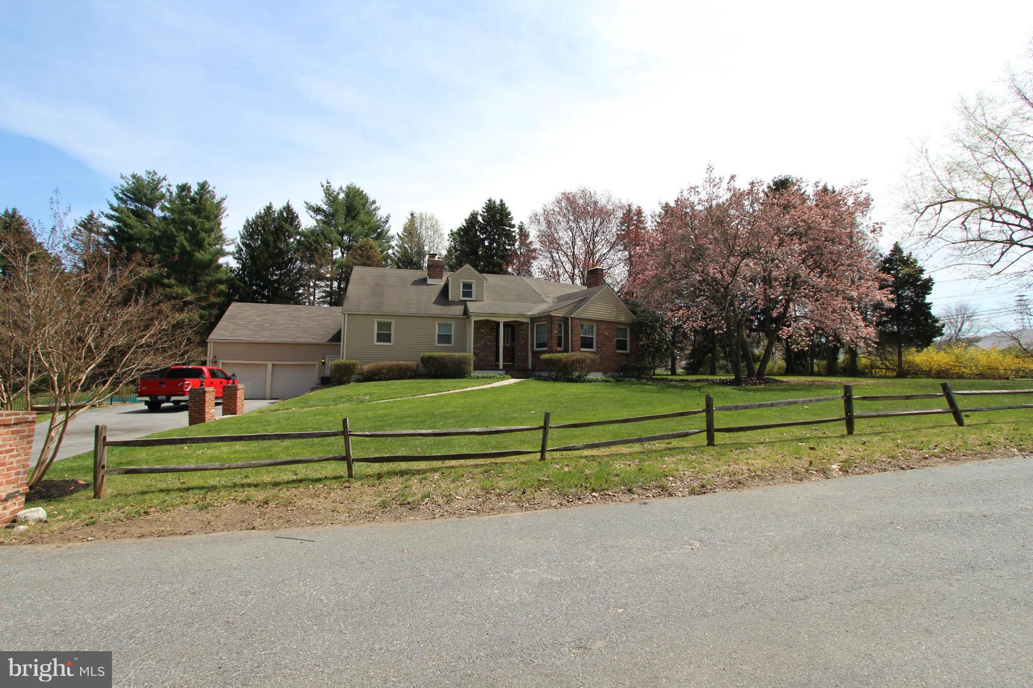8720 Windsor Mill Road Baltimore, MD 21244 - Photo 26 of 27 a view of green field
