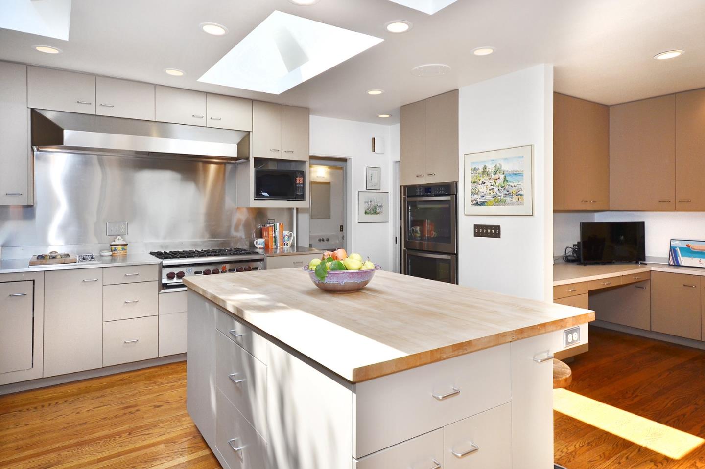 256 Meadow Road Santa Cruz, CA 95060 - Photo 22 of 50 Gallery Image 22