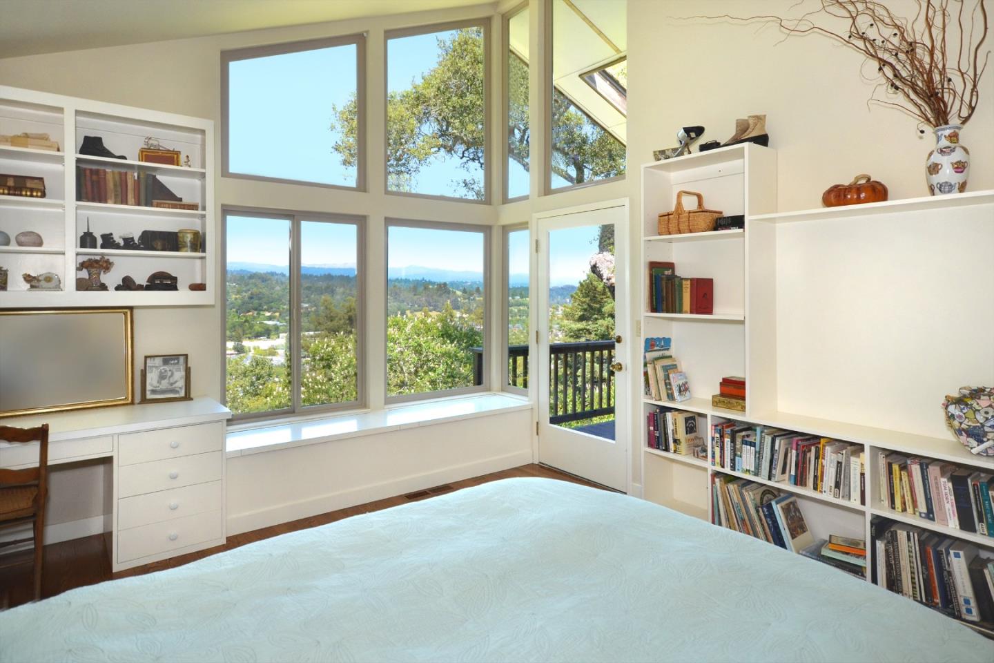 256 Meadow Road Santa Cruz, CA 95060 - Photo 38 of 50 Gallery Image 38