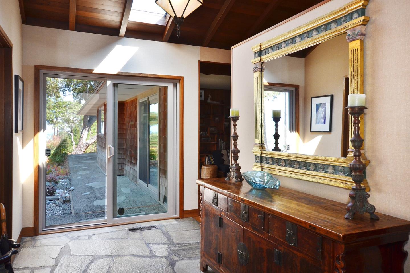 256 Meadow Road Santa Cruz, CA 95060 - Photo 9 of 50 Gallery Image 9