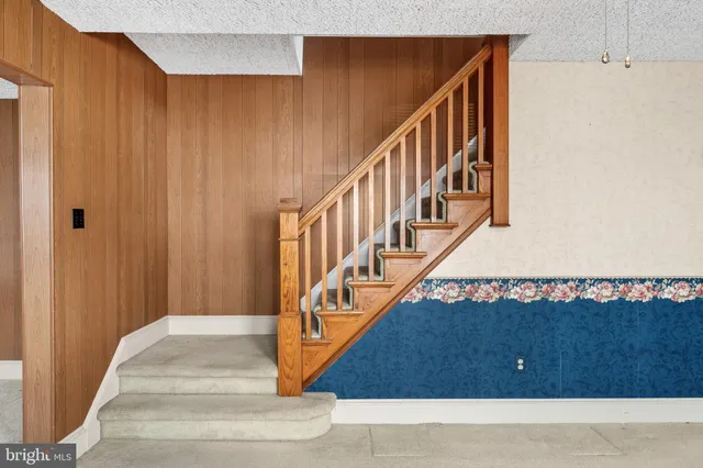 $315,000 | 29 South 6th Street, Quakertown, PA 18951