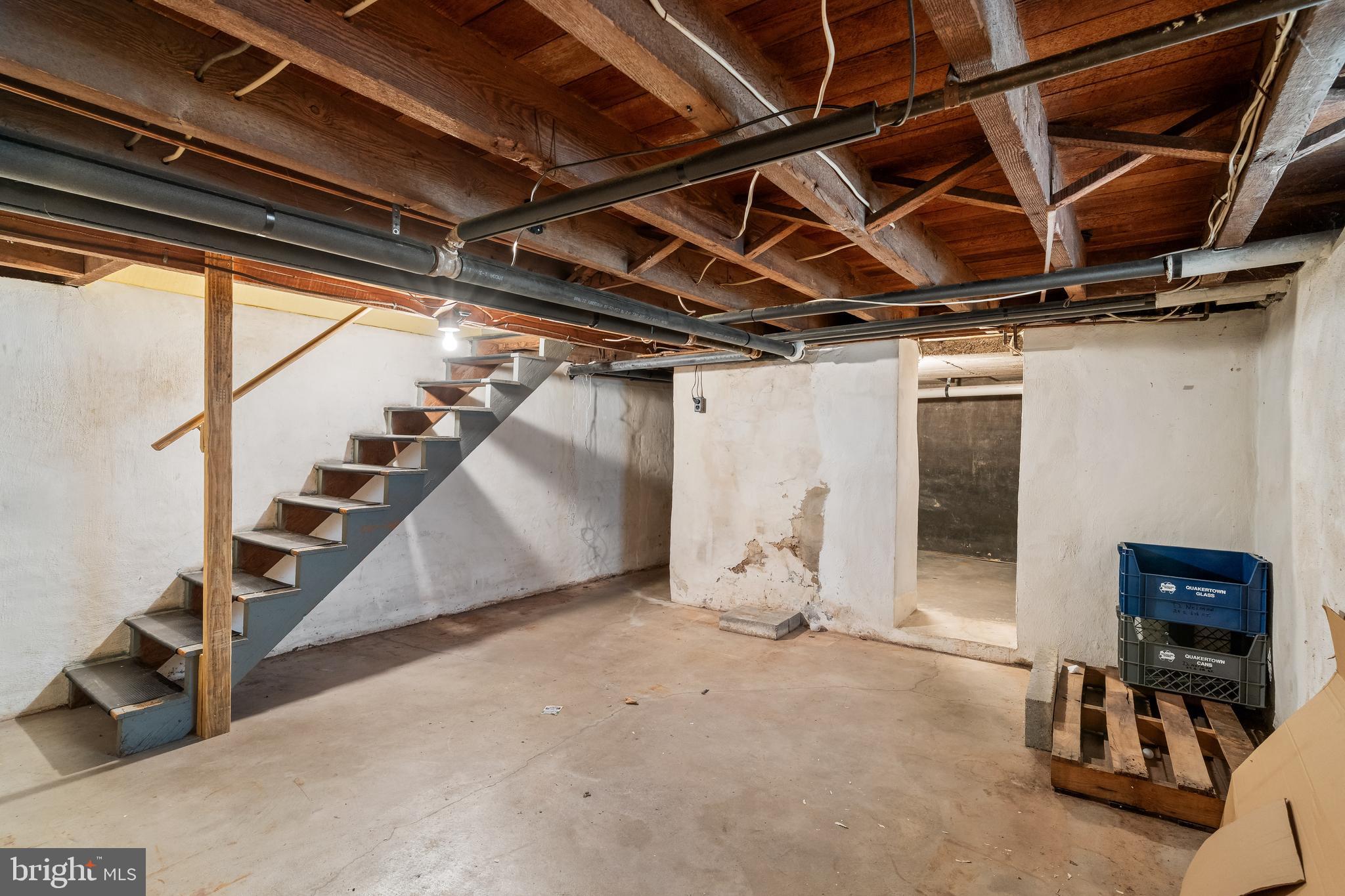 29 South 6th Street Quakertown, PA 18951 - Photo 36 of 51 a view of an entryway