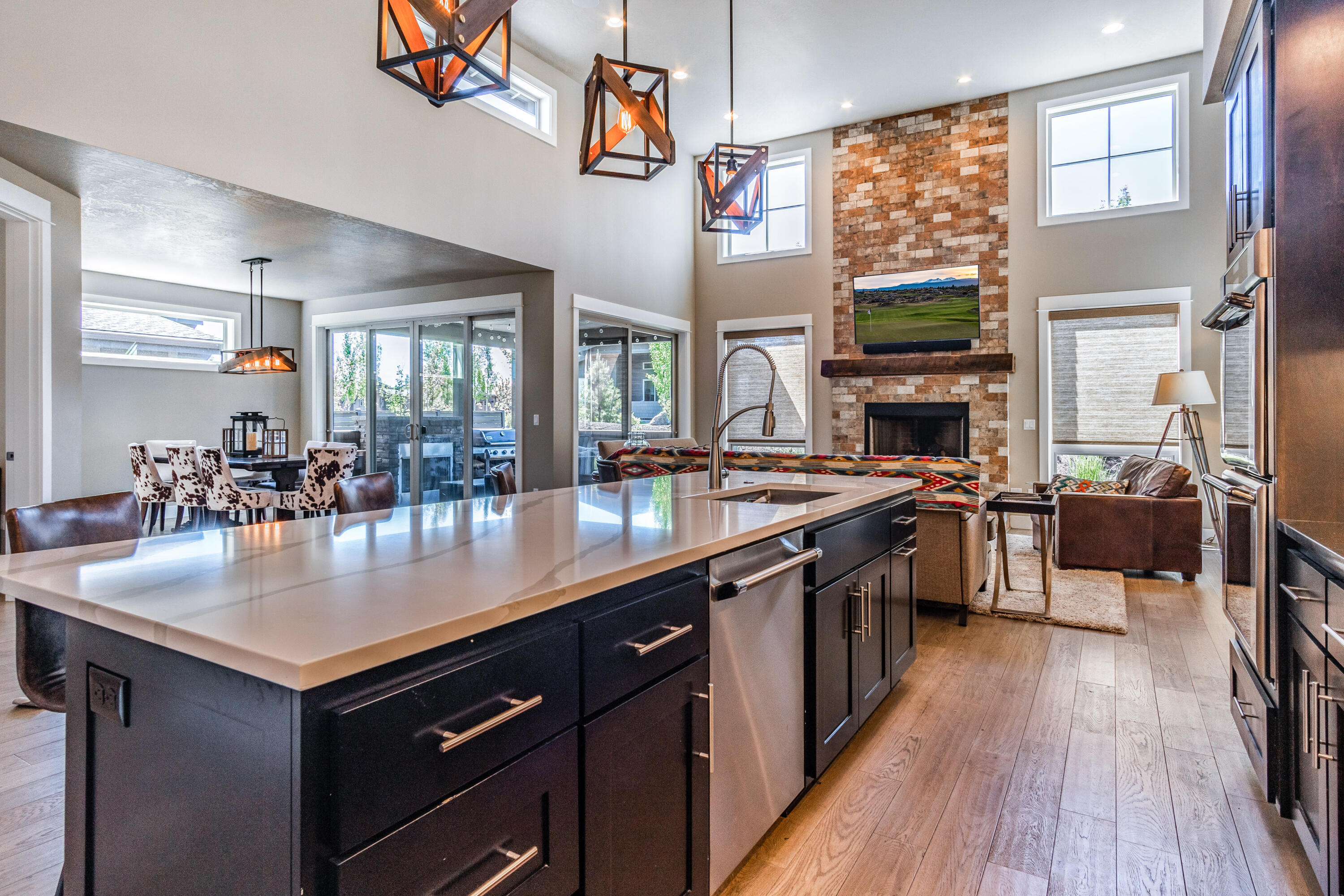 06 19360 Alianna Lp, Bend-20