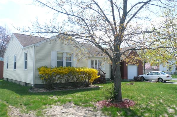 51 Silvin Road Chicopee, MA 01013 - Photo 2 of 9 Gallery Image 2