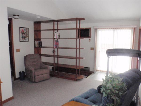 51 Silvin Road Chicopee, MA 01013 - Photo 4 of 9 Gallery Image 4