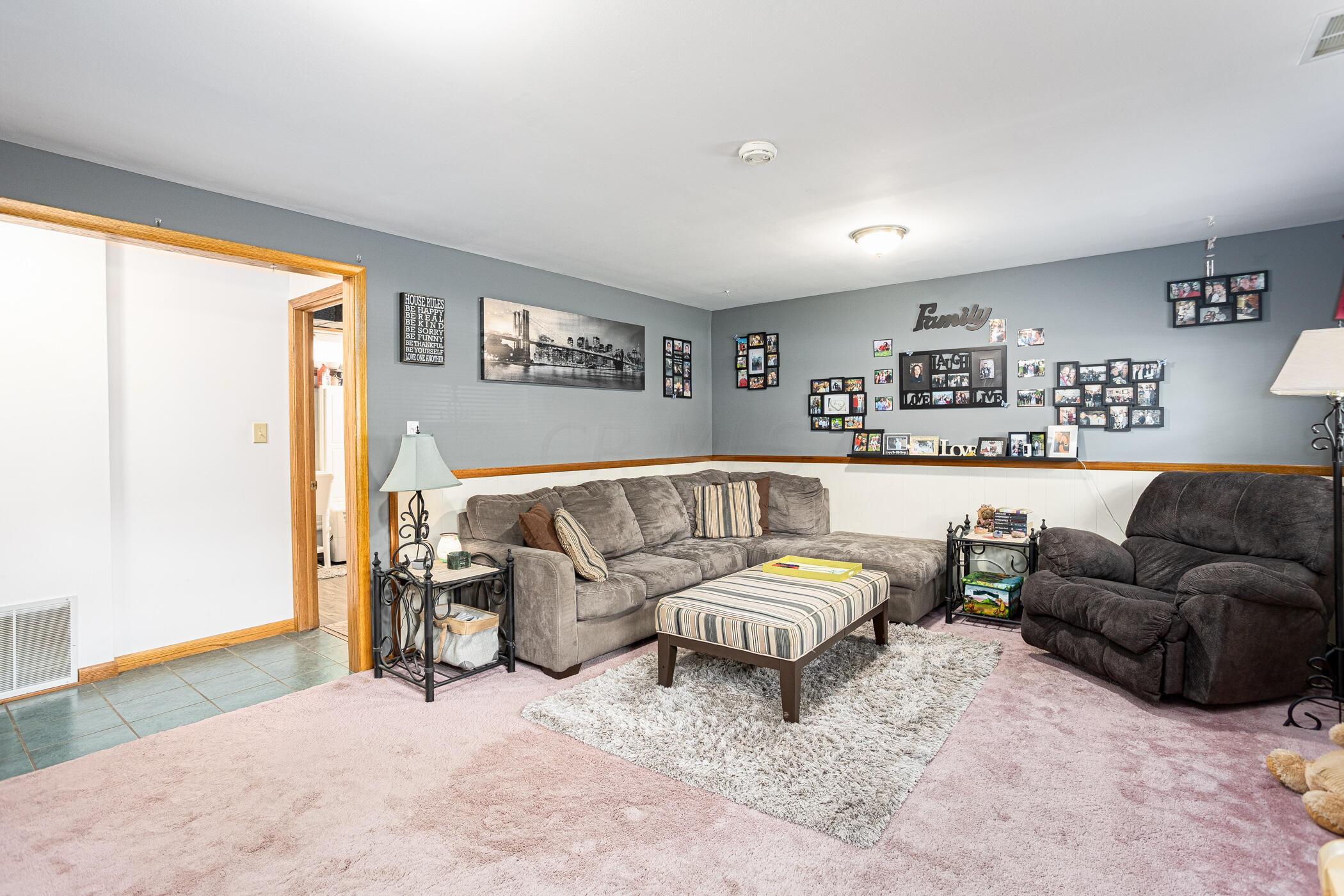 6330 Faircrest Road Columbus, OH 43229 - Photo 28 of 52 Spacious Family Room
