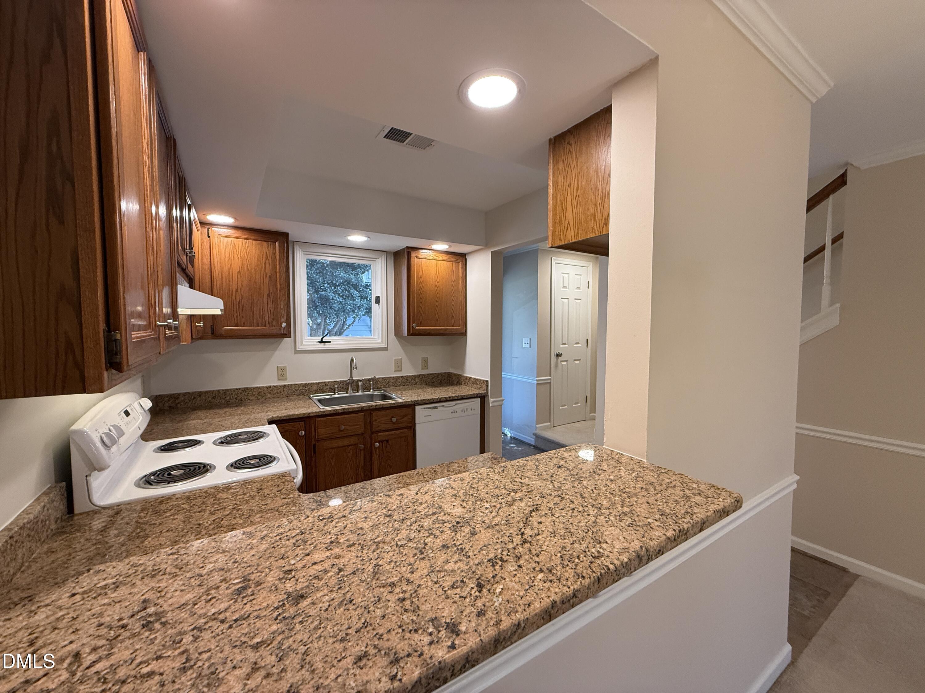 1456 Barton Pl Drive Raleigh, NC 27608 - Photo 10 of 66