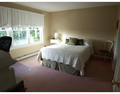 14 Congress Road Narragansett, RI 02882 - Photo 4 of 8 Master Bedroom. This home is in exceptional condition. Used sparingly as a vacation home.