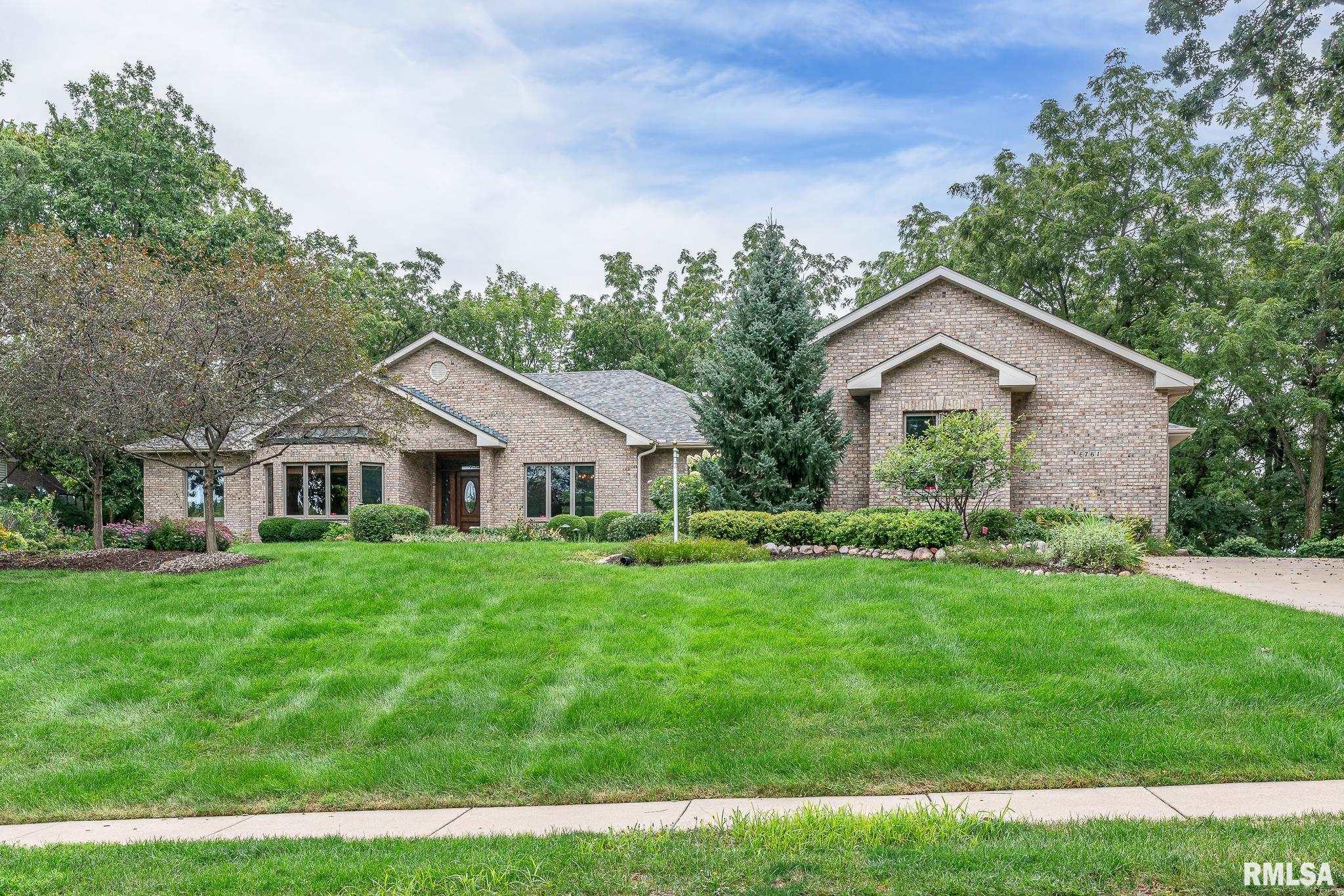 6761 Ridges Court Bettendorf, IA 52722 - Photo 4 of 38 Gallery Image 4