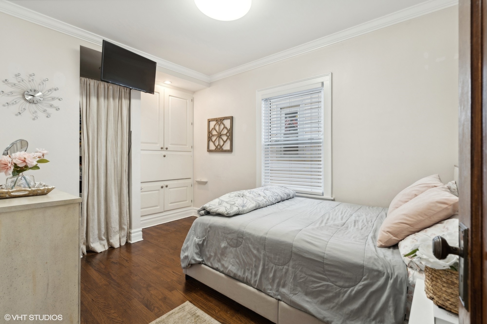2819 North Rutherford Avenue Chicago, IL 60634 - Photo 16 of 28 a bedroom with a bed and a window